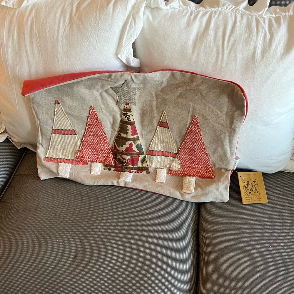 Glory Haus NWT Hand-sewn Christmas Tree Pillow Cover